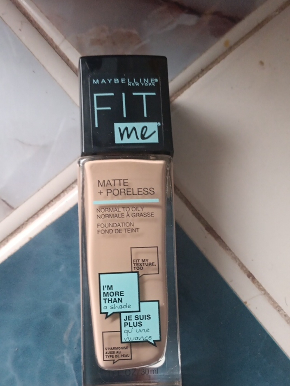 Maybelline Fit Me Matte + Poreless Foundation - Light Beige NEW